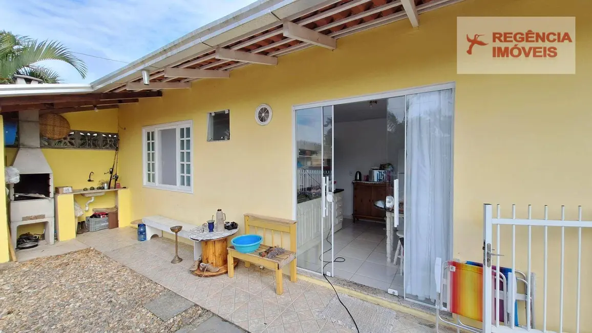 Foto 3 de Casa com 4 quartos à venda, 300m2 em Sao Francisco Do Sul - SC