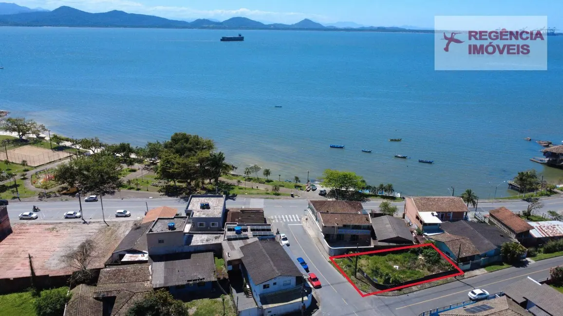 Foto 3 de Terreno / Lote à venda, 260m2 em Sao Francisco Do Sul - SC