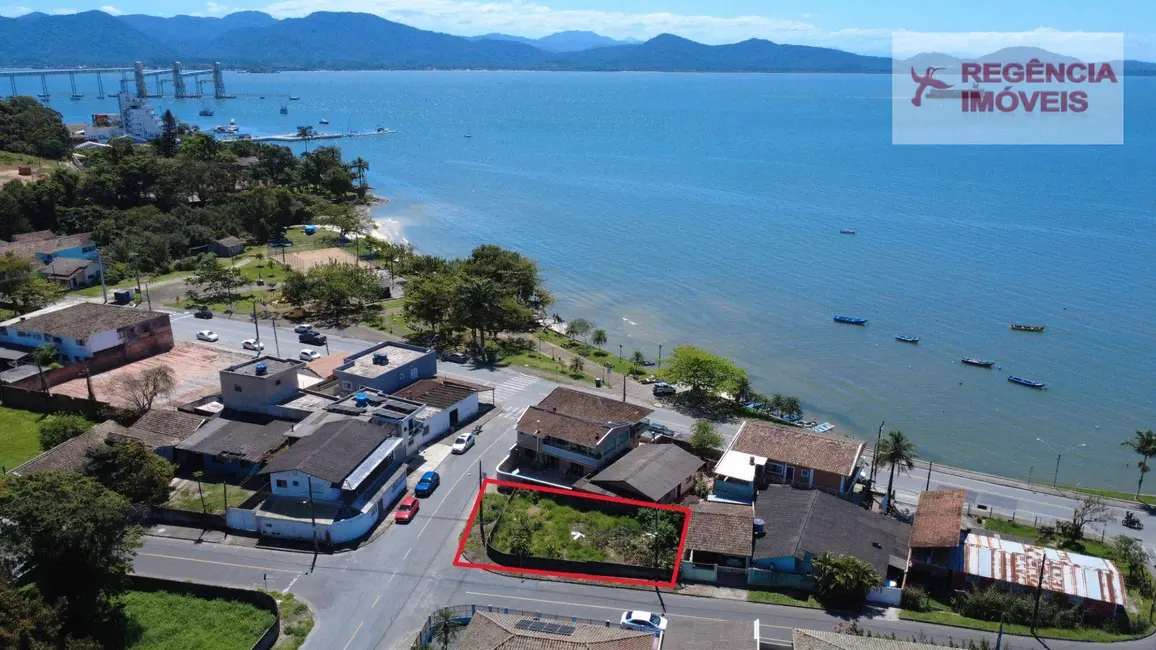 Foto 1 de Terreno / Lote à venda, 260m2 em Sao Francisco Do Sul - SC