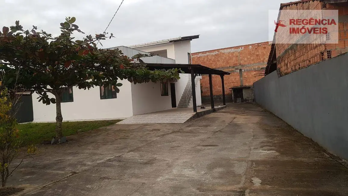 Foto 1 de Casa com 5 quartos à venda, 437m2 em Sao Francisco Do Sul - SC