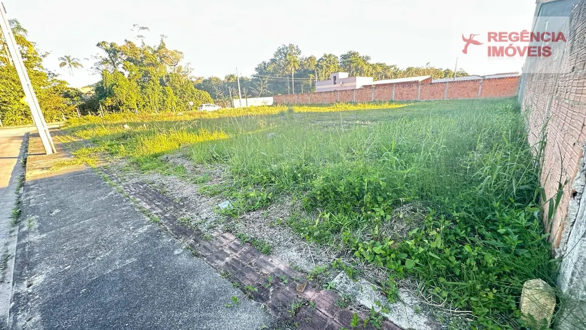 Foto 3 de Terreno / Lote à venda, 585m2 em Sao Francisco Do Sul - SC