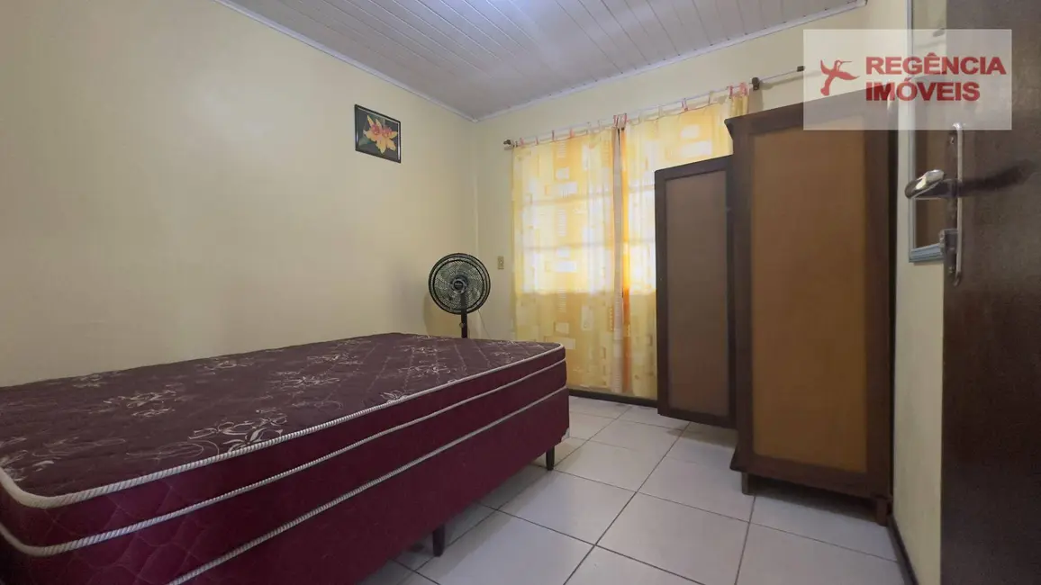 Foto 8 de Casa com 5 quartos à venda, 276m2 em Sao Francisco Do Sul - SC