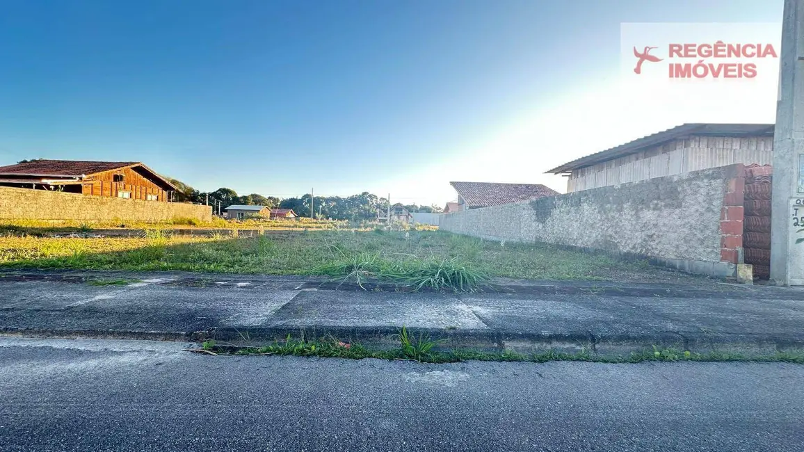 Foto 1 de Terreno / Lote à venda, 360m2 em Sao Francisco Do Sul - SC