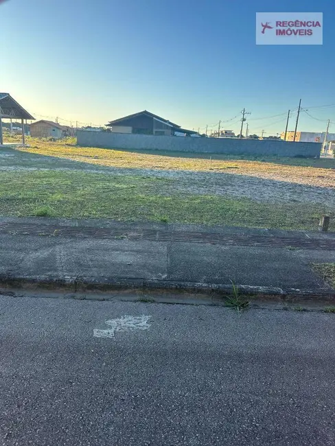 Foto 3 de Terreno / Lote à venda, 465m2 em Sao Francisco Do Sul - SC