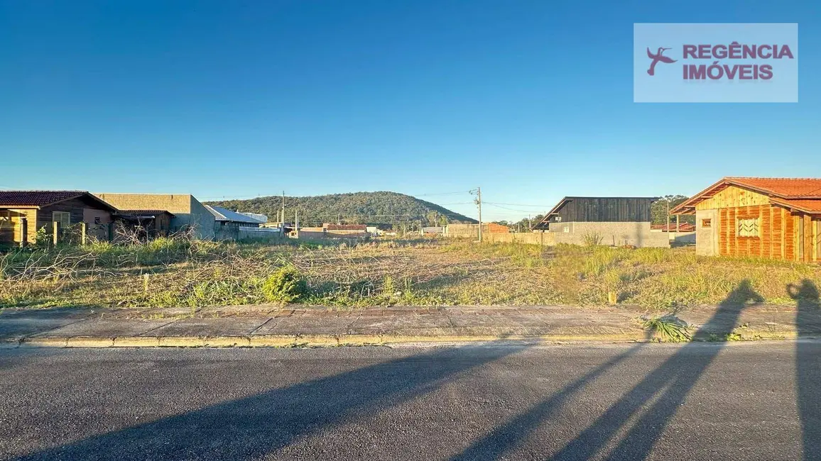Foto 1 de Terreno / Lote à venda, 360m2 em Sao Francisco Do Sul - SC