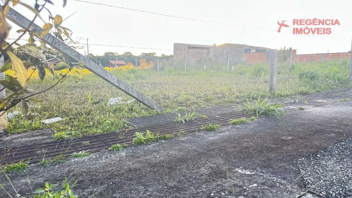 Foto 3 de Terreno / Lote à venda, 360m2 em Sao Francisco Do Sul - SC