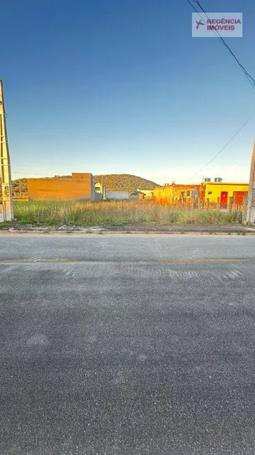 Foto 2 de Terreno / Lote à venda, 360m2 em Sao Francisco Do Sul - SC