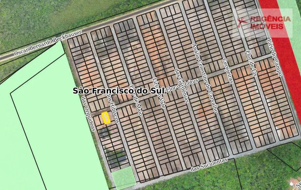 Foto 1 de Terreno / Lote à venda, 390m2 em Sao Francisco Do Sul - SC