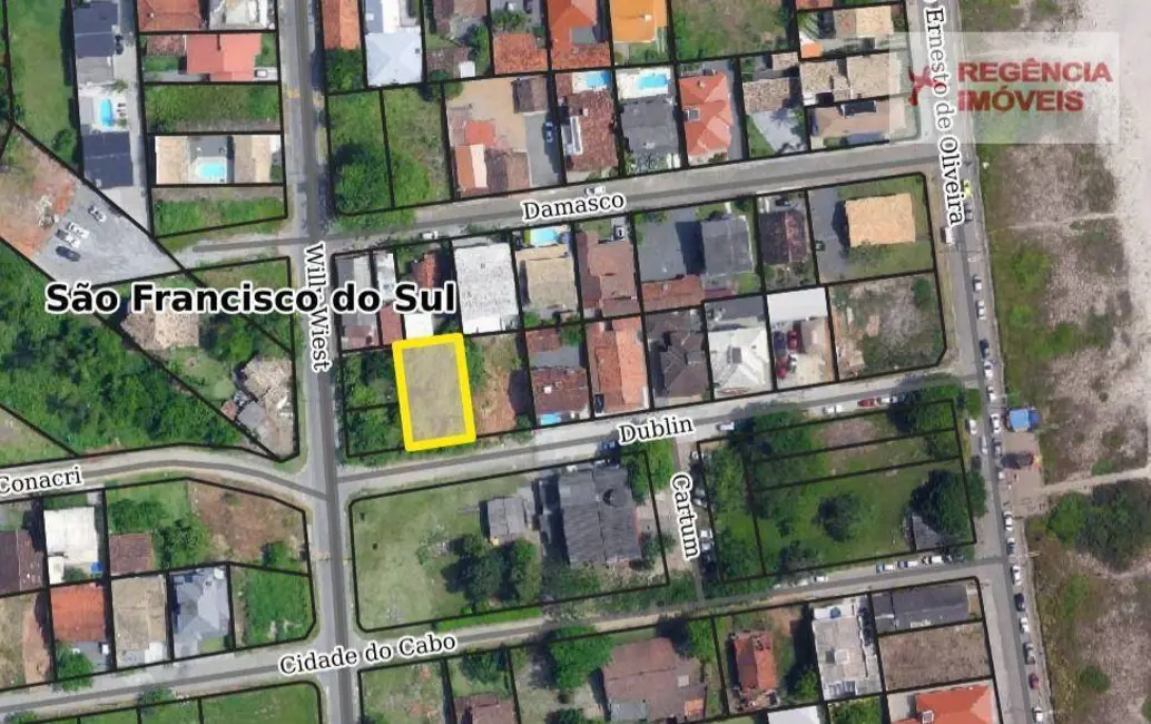 Foto 2 de Terreno / Lote à venda, 318m2 em Ubatuba, Sao Francisco Do Sul - SC