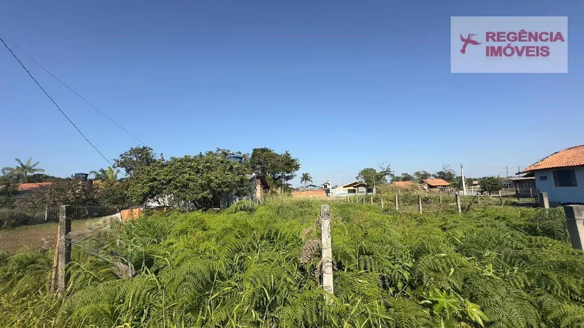 Foto 2 de Terreno / Lote à venda, 288m2 em Sao Francisco Do Sul - SC