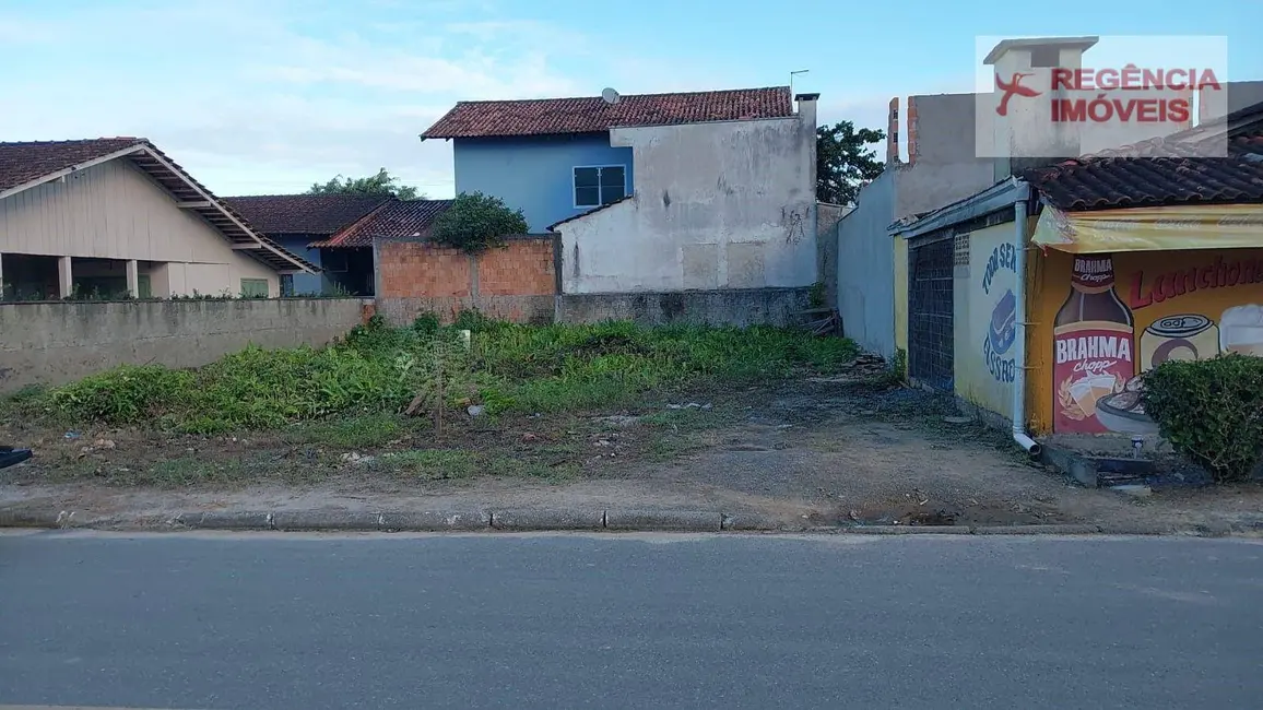 Foto 1 de Terreno / Lote à venda, 280m2 em Sao Francisco Do Sul - SC