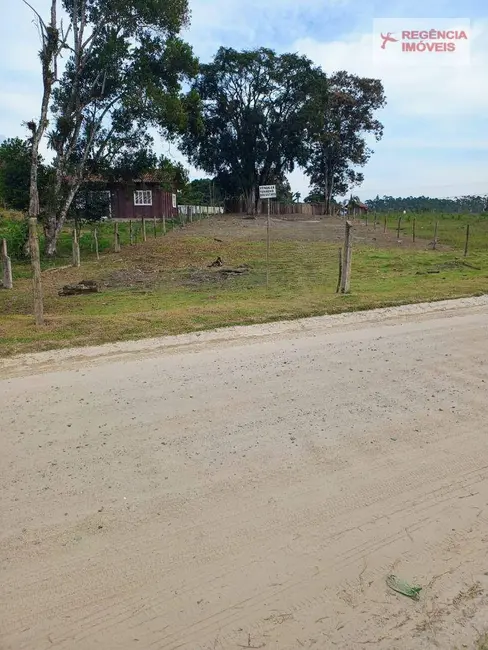 Foto 2 de Terreno / Lote à venda, 900m2 em Sao Francisco Do Sul - SC