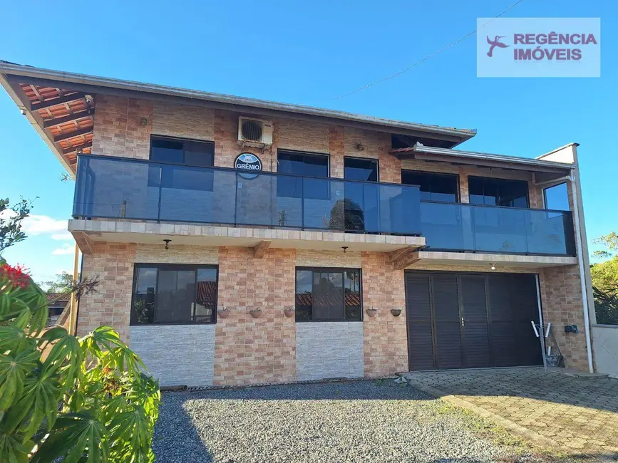 Foto 1 de Casa com 5 quartos à venda, 288m2 em Sao Francisco Do Sul - SC