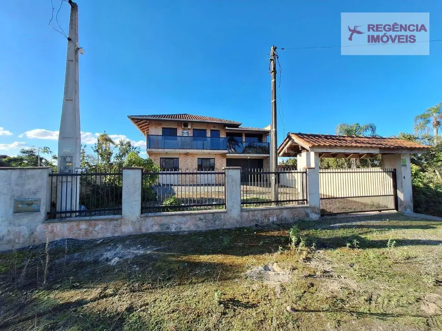 Foto 3 de Casa com 5 quartos à venda, 288m2 em Sao Francisco Do Sul - SC