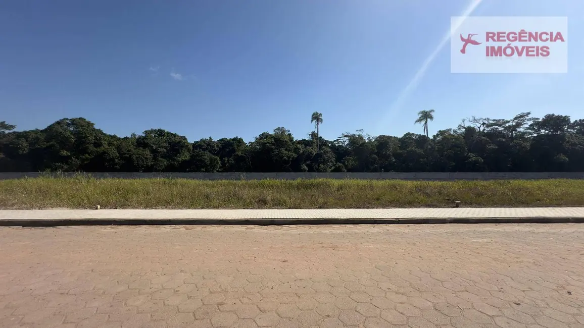 Foto 1 de Terreno / Lote à venda, 450m2 em Sao Francisco Do Sul - SC