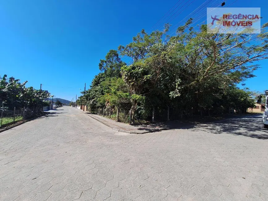 Foto 2 de Terreno / Lote à venda, 375m2 em Ubatuba, Sao Francisco Do Sul - SC