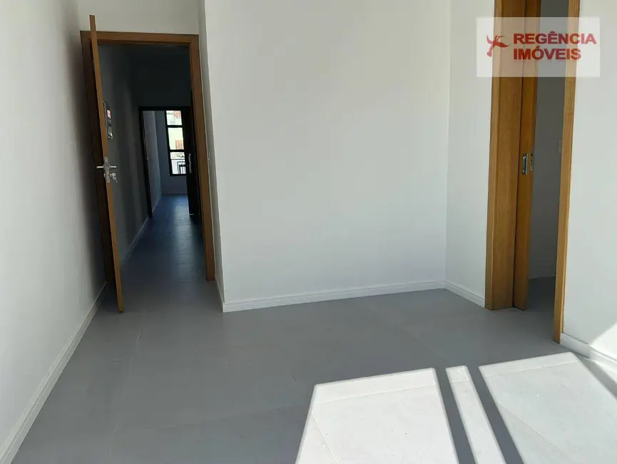 Foto 3 de Casa com 3 quartos à venda, 150m2 em Sao Francisco Do Sul - SC