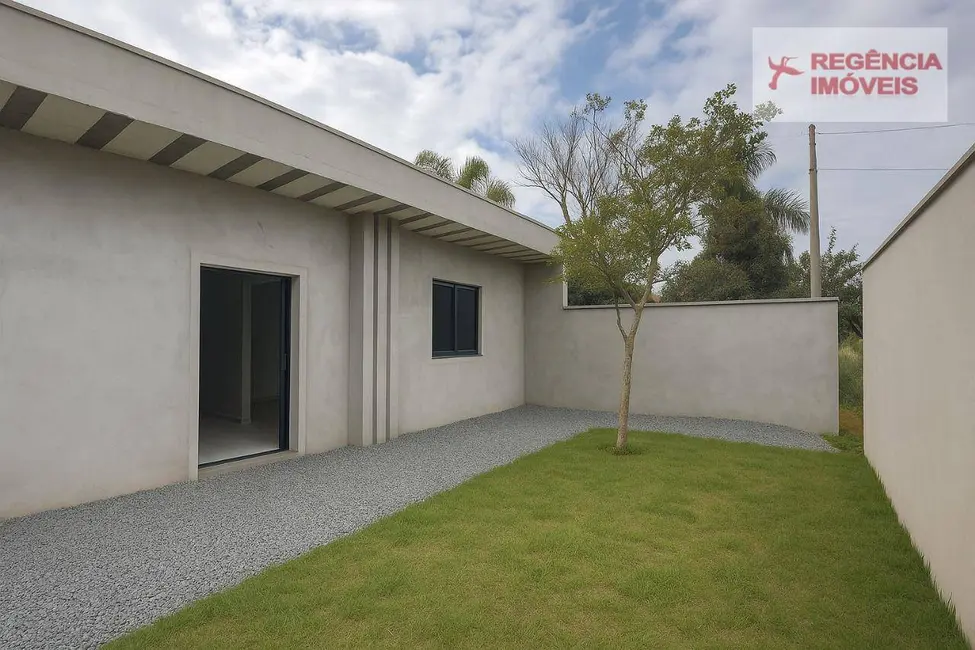 Foto 1 de Casa com 2 quartos à venda, 160m2 em Sao Francisco Do Sul - SC