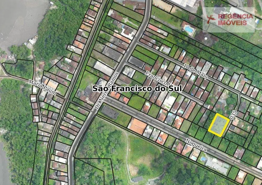 Foto 1 de Terreno / Lote à venda, 750m2 em Sao Francisco Do Sul - SC