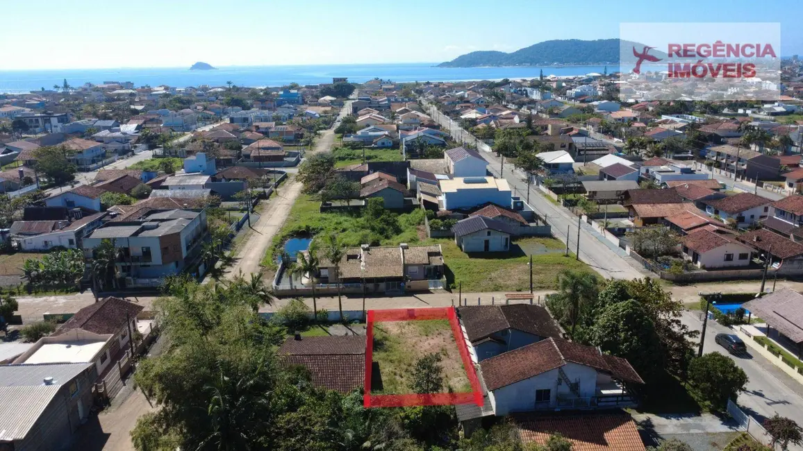 Foto 2 de Casa com 3 quartos à venda, 143m2 em Ubatuba, Sao Francisco Do Sul - SC