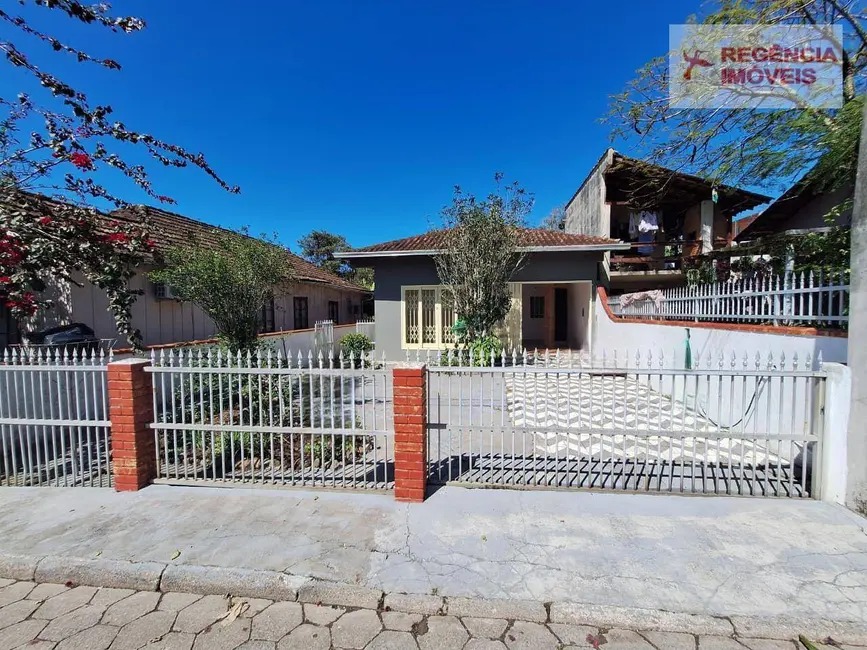 Foto 1 de Casa com 3 quartos à venda, 535m2 em Sao Francisco Do Sul - SC