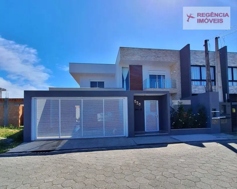 Foto 1 de Casa com 4 quartos à venda, 252m2 em Sao Francisco Do Sul - SC