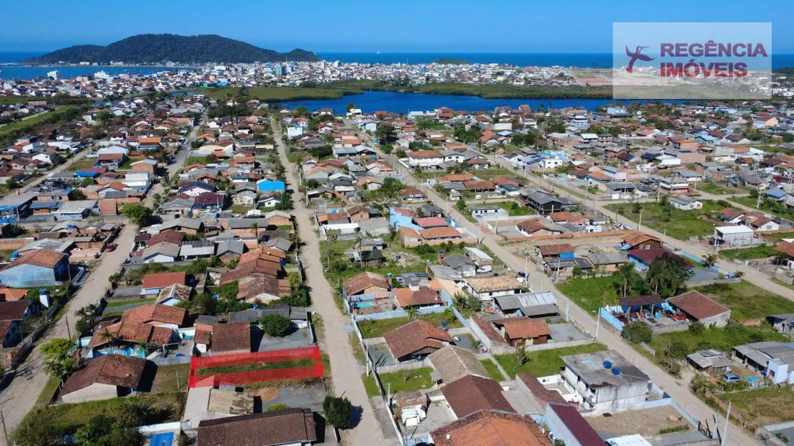 Foto 3 de Terreno / Lote à venda, 300m2 em Sao Francisco Do Sul - SC