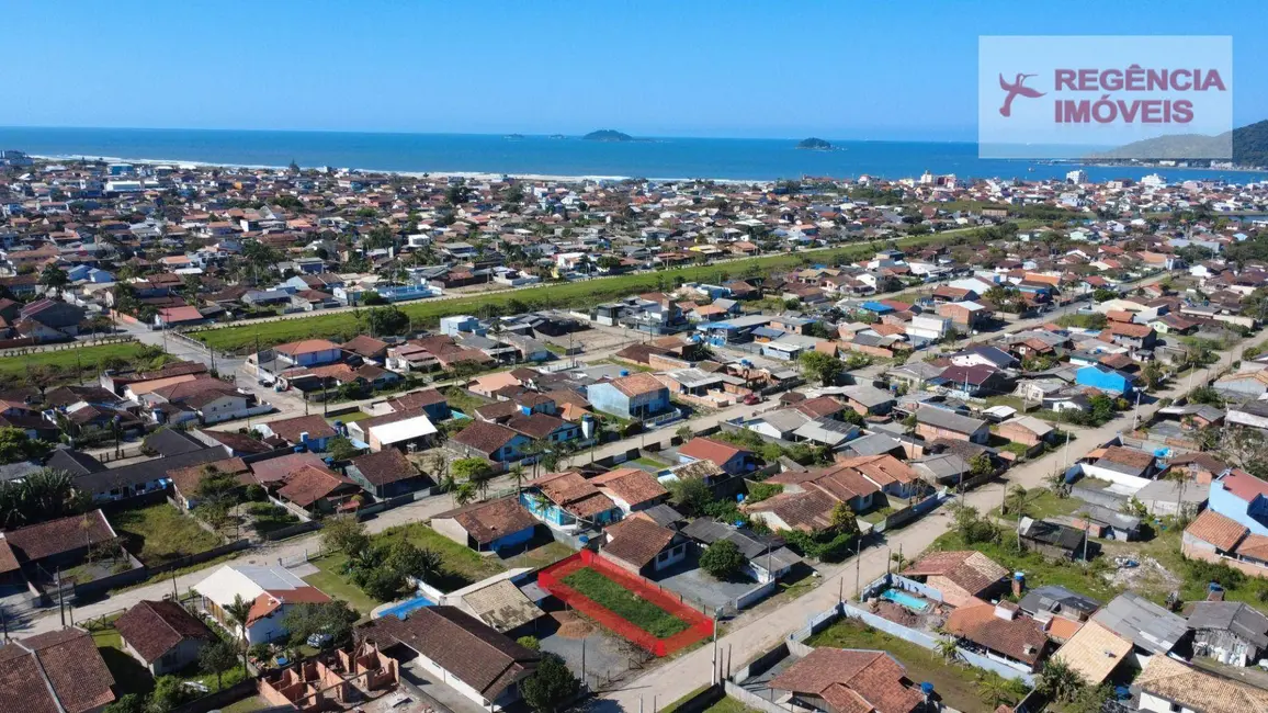 Foto 1 de Terreno / Lote à venda, 300m2 em Sao Francisco Do Sul - SC