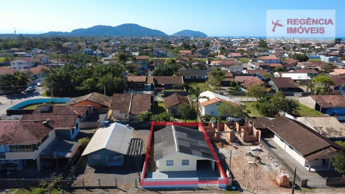 Foto 2 de Casa com 3 quartos à venda, 300m2 em Sao Francisco Do Sul - SC