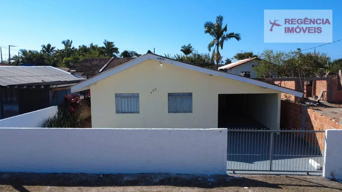 Foto 1 de Casa com 3 quartos à venda, 300m2 em Sao Francisco Do Sul - SC