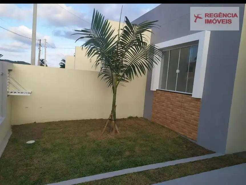 Casa com 2 quartos à venda, 78m2 em Sao Francisco Do Sul - SC - imagem 3 Foto 3 de Casa com 2 quartos à venda, 78m2 em Sao Francisco Do Sul - SC