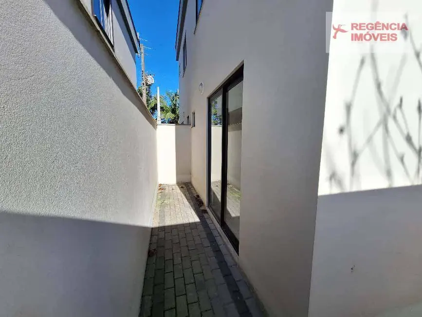 Foto 8 de Casa com 3 quartos à venda, 100m2 em Sao Francisco Do Sul - SC