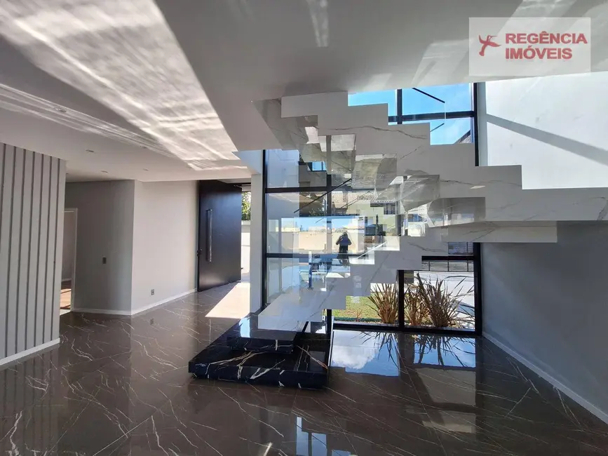 Foto 5 de Casa com 6 quartos à venda, 576m2 em Sao Francisco Do Sul - SC