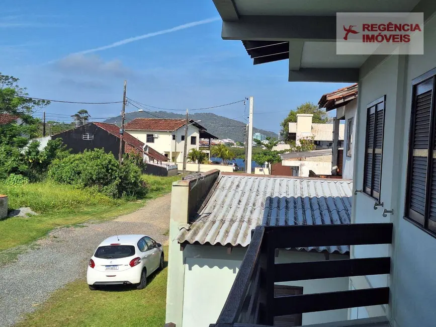 Foto 5 de Casa com 8 quartos à venda, 312m2 em Sao Francisco Do Sul - SC