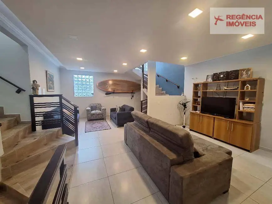 Foto 4 de Casa com 4 quartos à venda, 275m2 em Sao Francisco Do Sul - SC