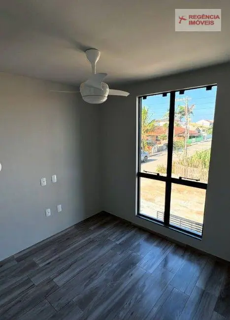 Foto 4 de Casa com 2 quartos à venda, 102m2 em Sao Francisco Do Sul - SC