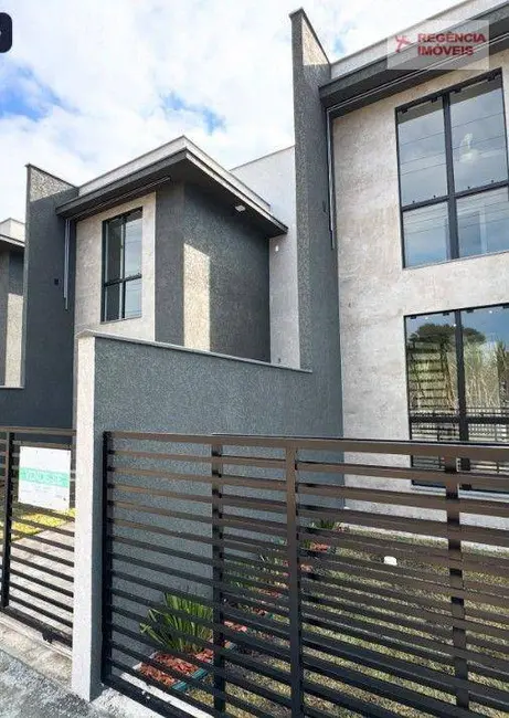 Foto 2 de Casa com 2 quartos à venda, 102m2 em Sao Francisco Do Sul - SC