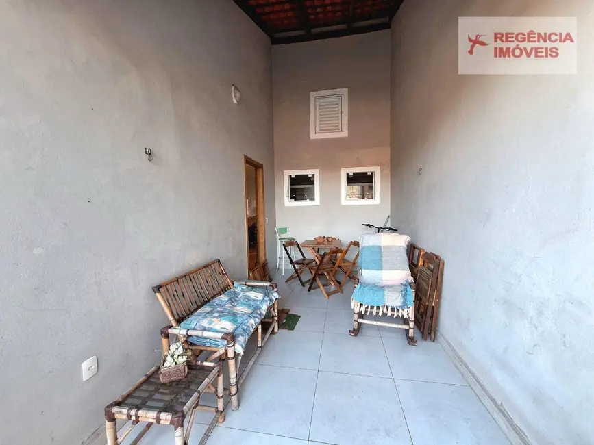 Foto 3 de Casa com 2 quartos à venda, 120m2 em Sao Francisco Do Sul - SC