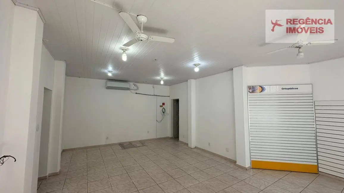 Foto 4 de Sala Comercial para alugar, 70m2 em Centro, Sao Francisco Do Sul - SC
