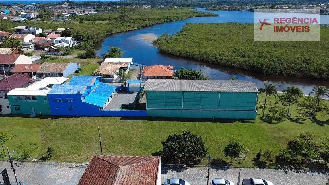Foto 2 de Casa com 5 quartos à venda, 471m2 em Sao Francisco Do Sul - SC