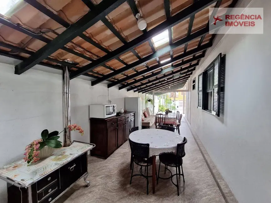 Foto 4 de Casa com 3 quartos à venda, 330m2 em Sao Francisco Do Sul - SC