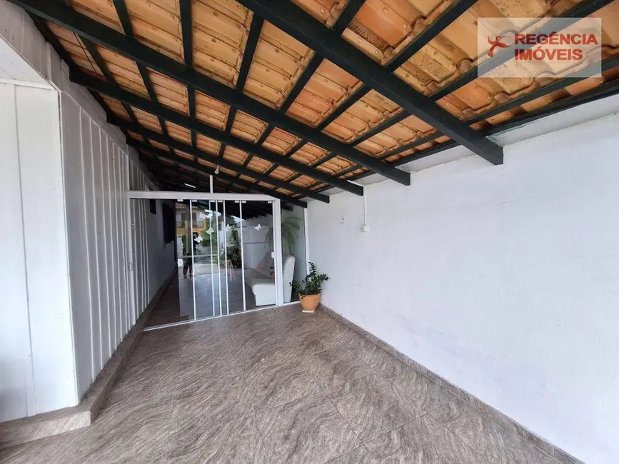 Foto 7 de Casa com 3 quartos à venda, 330m2 em Sao Francisco Do Sul - SC