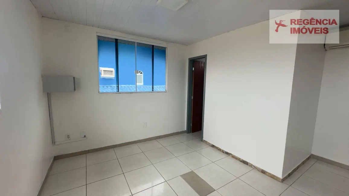 Foto 4 de Casa com 2 quartos para alugar, 100m2 em Sao Francisco Do Sul - SC