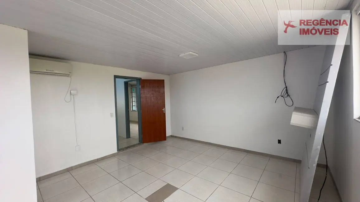 Foto 6 de Casa com 2 quartos para alugar, 100m2 em Sao Francisco Do Sul - SC