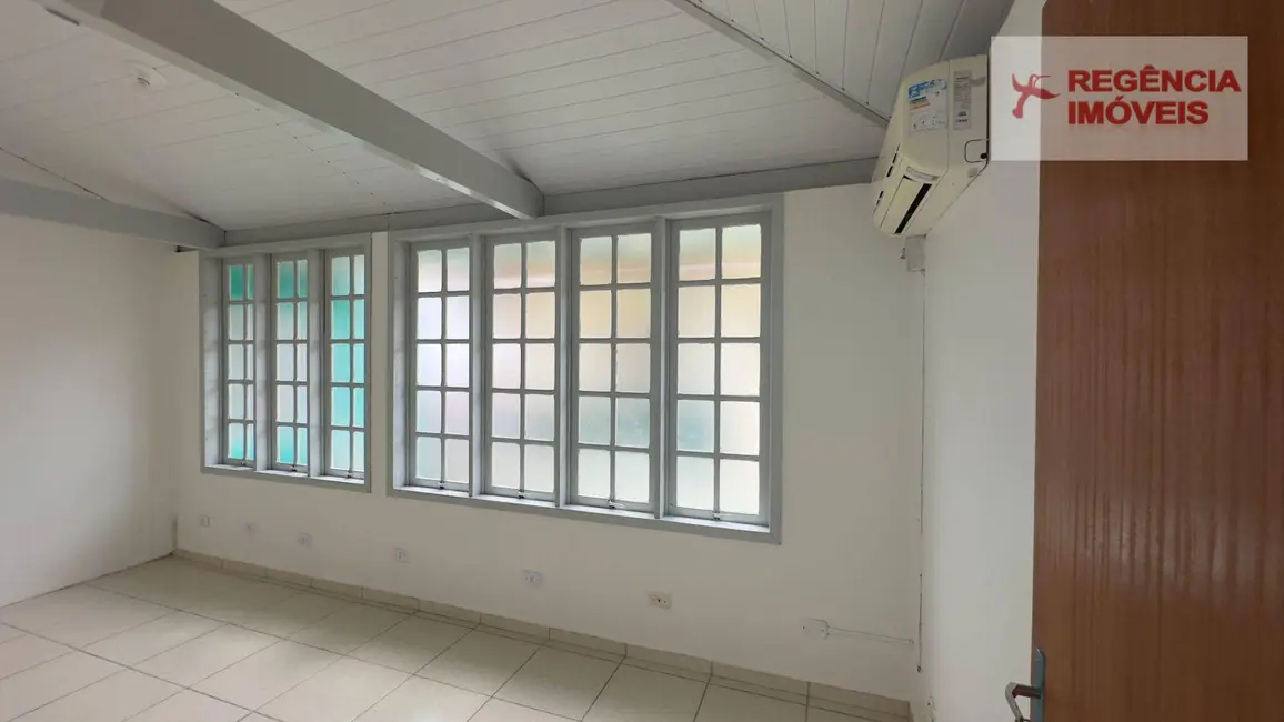Foto 7 de Casa com 2 quartos para alugar, 100m2 em Sao Francisco Do Sul - SC