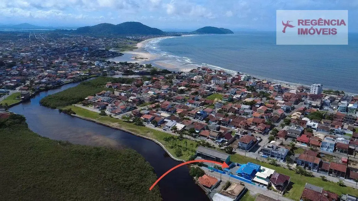 Foto 2 de Casa com 2 quartos para alugar, 100m2 em Sao Francisco Do Sul - SC