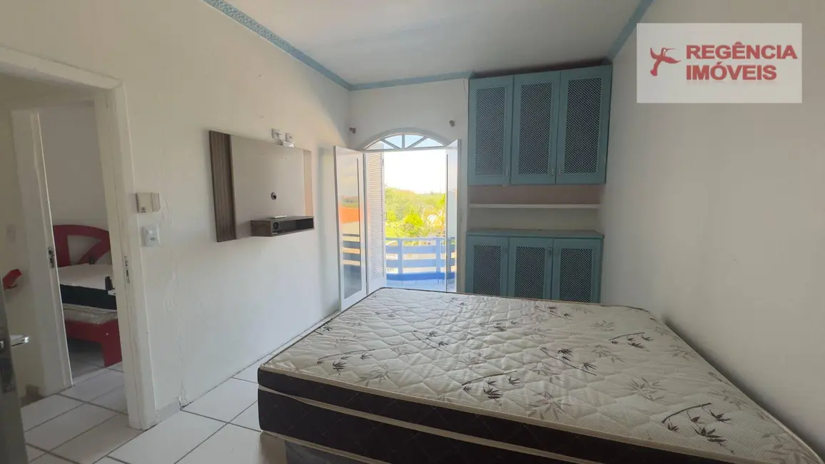 Foto 7 de Casa com 2 quartos para alugar, 100m2 em Sao Francisco Do Sul - SC