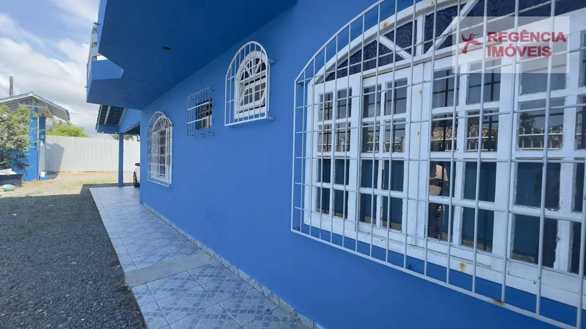 Foto 2 de Casa com 1 quarto para alugar, 60m2 em Sao Francisco Do Sul - SC