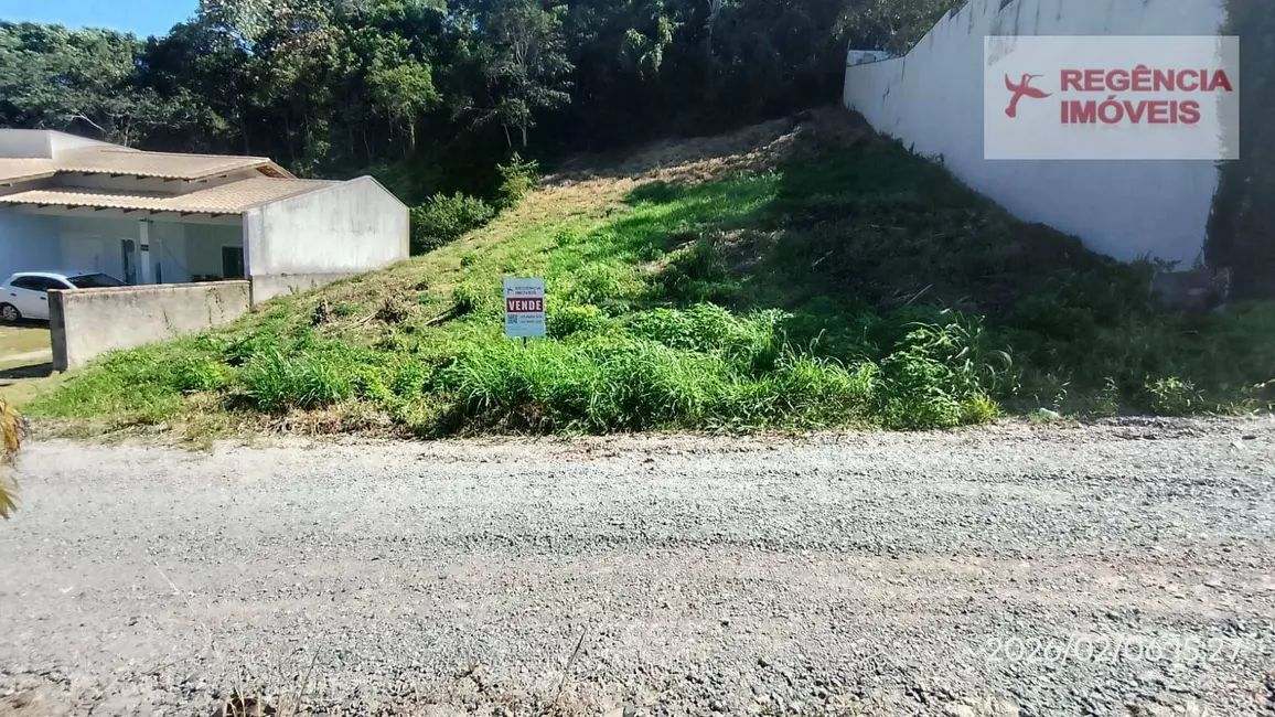Foto 1 de Terreno / Lote à venda, 600m2 em Sao Francisco Do Sul - SC