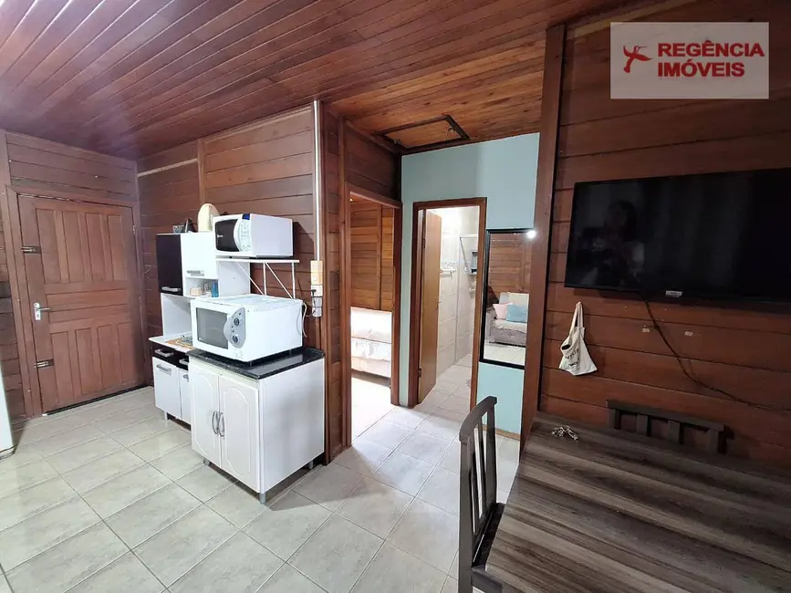 Foto 6 de Casa com 2 quartos à venda, 253m2 em Sao Francisco Do Sul - SC